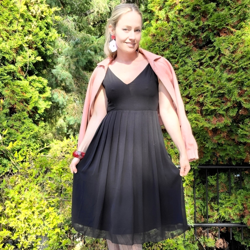 Wilfred Black Midi Dress - Picture 8 of 10